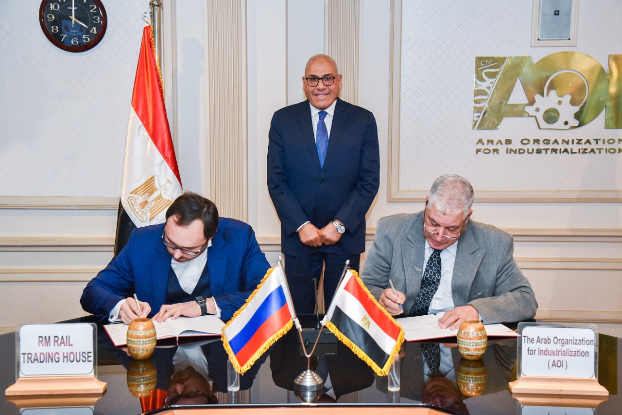 Cooperation of the Arab Organization for Industrialization with the company R M. RAIL Russian in Manufacturing of cargo vehicles and buggies