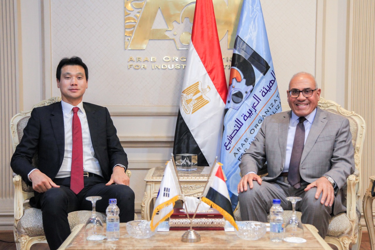 The Chairman of the Arab Organization for Industrialization discusses with the Ambassador of South Korea in Cairo  Strengthening partnership in various fields of manufacturing