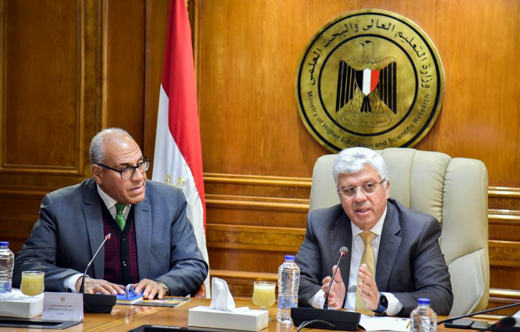 The Minister of Higher Education and the Chairman of the Arab Organization for Industrialization discuss the mechanisms of manufacturing the first Egyptian electric car