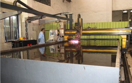 القطع بالبلازما تحت الماء