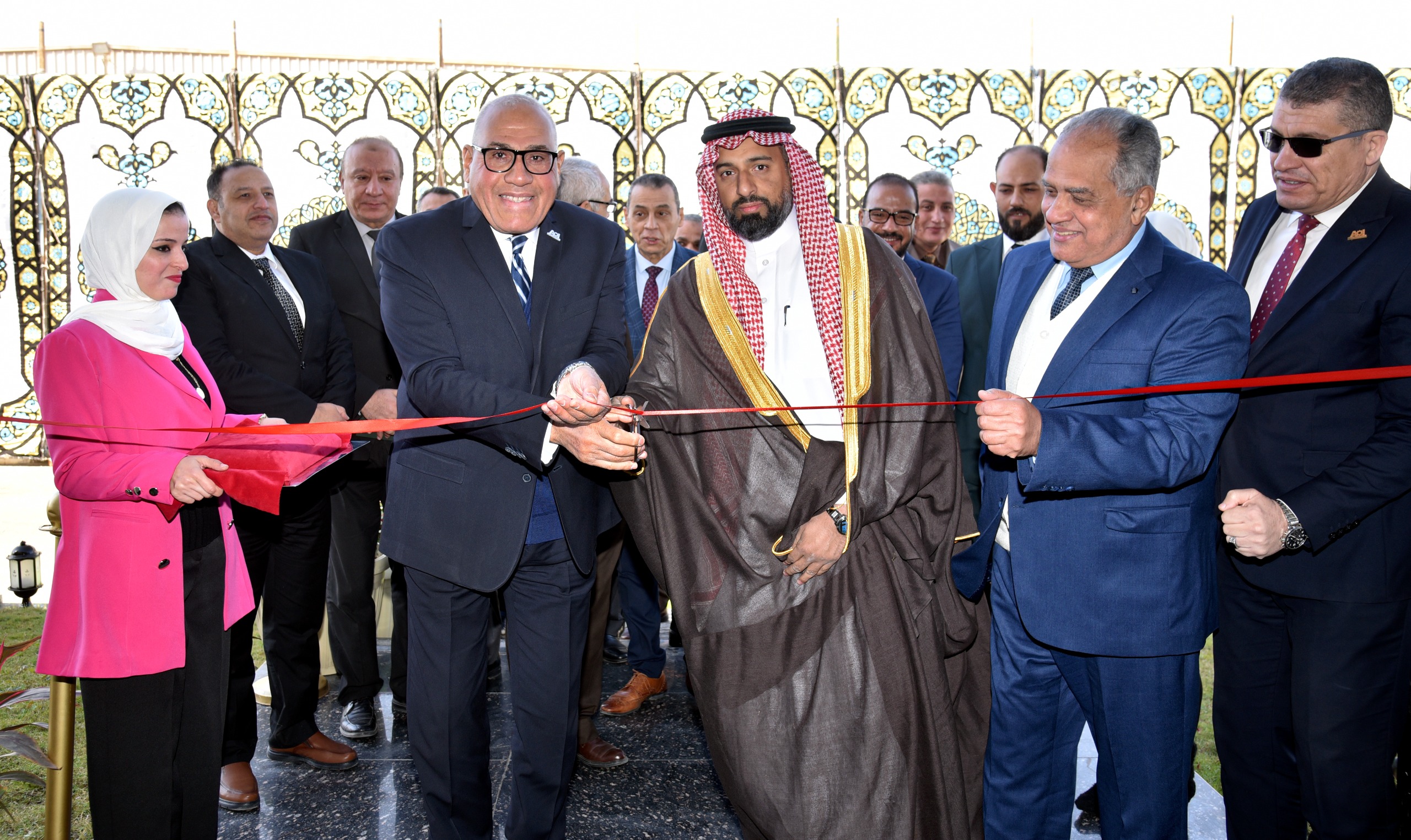 Chairman of the AOI  inaugurates the Nanoman Egypt project Middle East at Sakr Factory for Advanced Industries