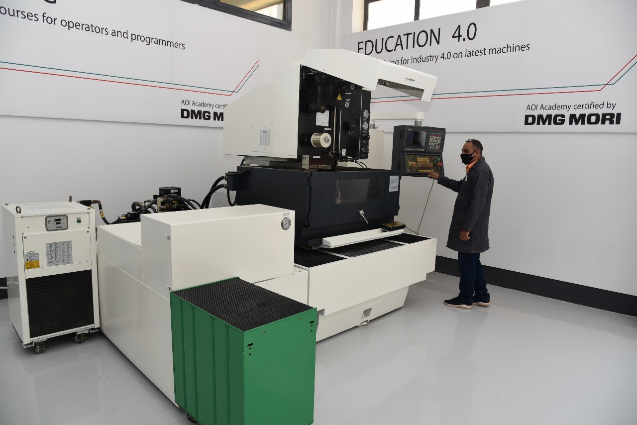 Mechanical Maintenance of CNC Turning machines