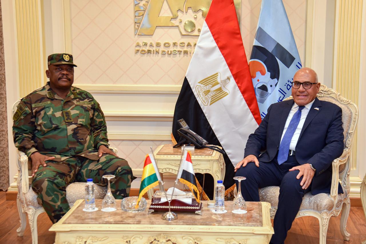 Le chef de l’OAI discute avec le chef d’état-major des forces armées de la République du Ghana pour renforcer la coopération
