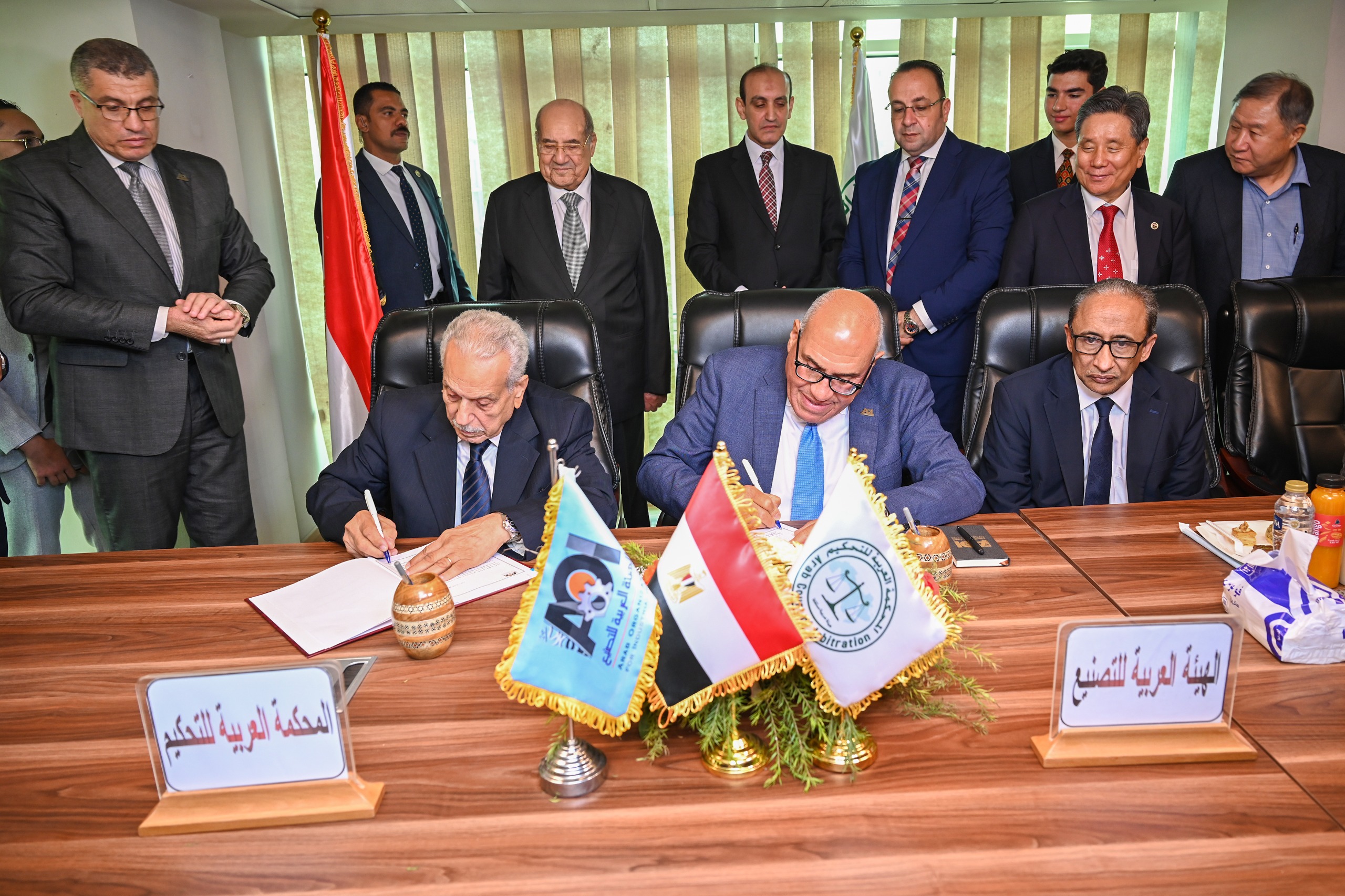 Senate Speaker Witnesses Signing of Memorandum of Understanding between the AOI and the Arab Court of Arbitration