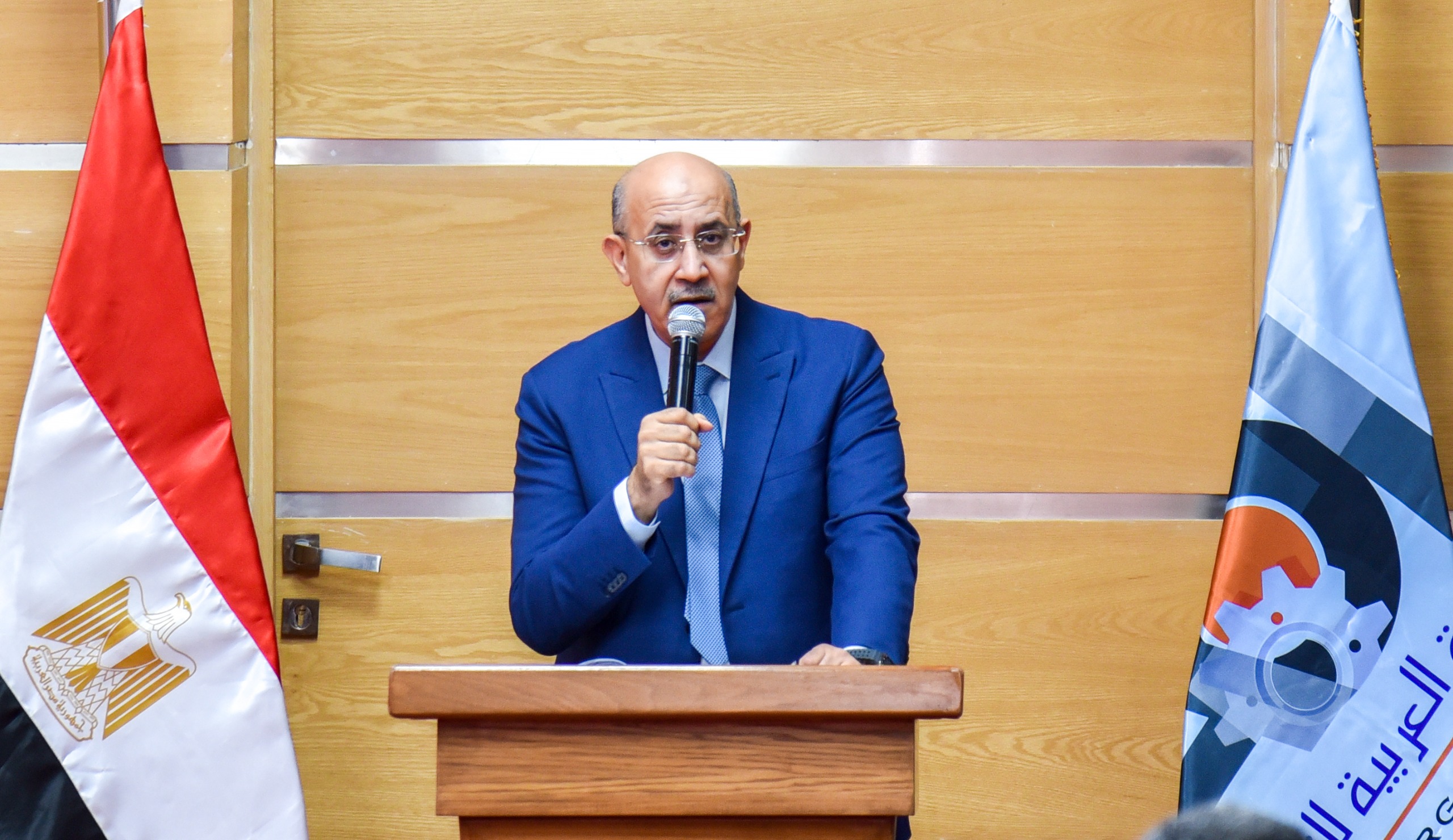 رئيس الهيئة العربية للتصنيع يشهد حفل تكريم أبناء العاملين والعاملات بالهيئة من المتفوقين بشهادة الثانوية العامة لعام ٢٠٢٦