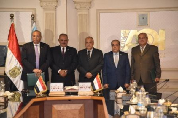 The Arab Organization for Industrialization signs a cooperation protocol with the Desert Research Center